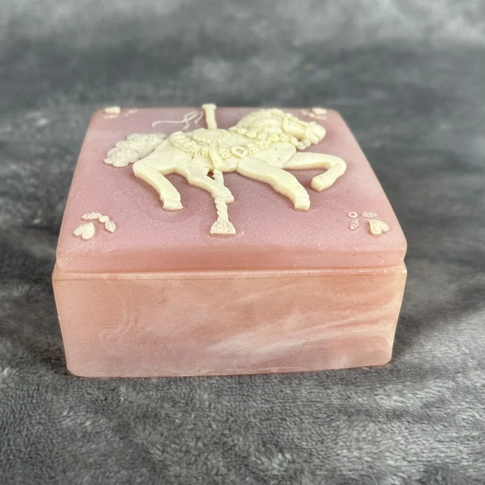Vintage Design Gifts USA Pink Alabaster Carousel Horse Trinket Jewelry Box